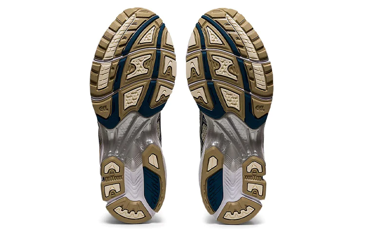 Kayano 14 'Cream Pure Silver'