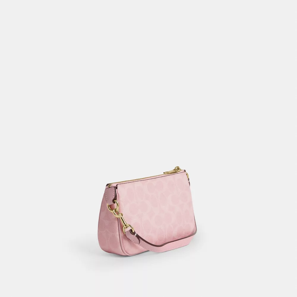 Cotthhach Nolita 19 In Signature Canvas