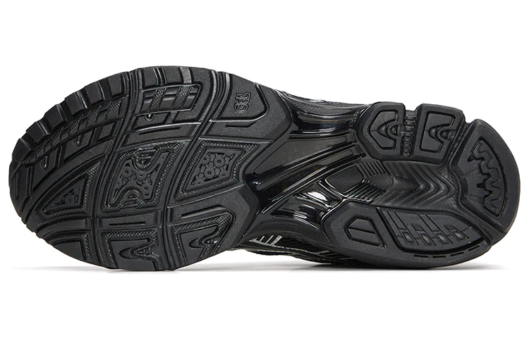 Kayano 14 'Noir Pure Silver'