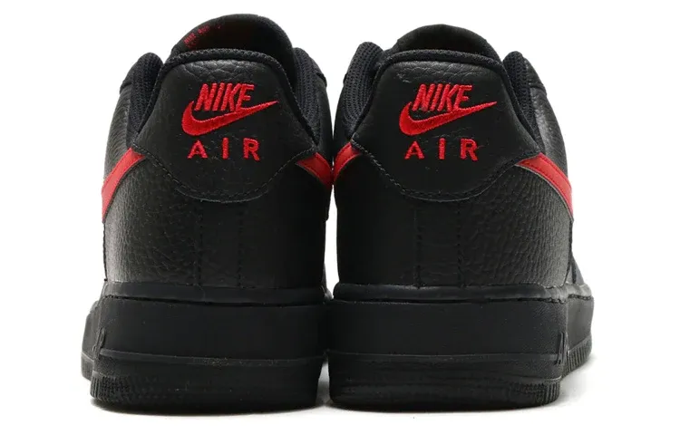 Ntthhike Air fortthhce 1 Low '07 'Black University Red'
