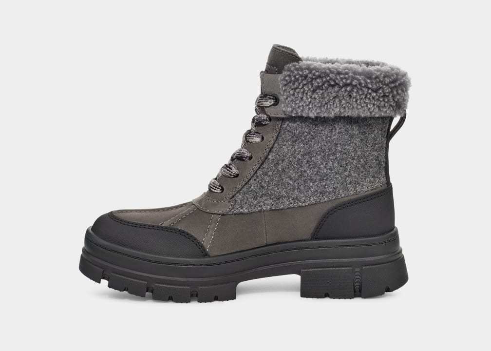 Women's Ashton Addie Tipped