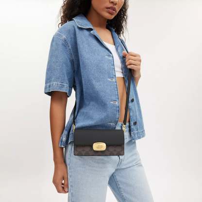 Cotthhach Outlet Eliza Small Flap Crossbody In Signature Canvas