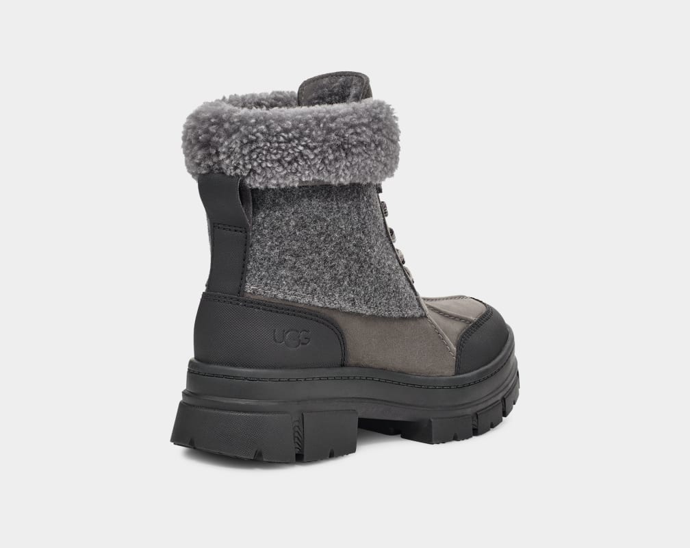 Women's Ashton Addie Tipped