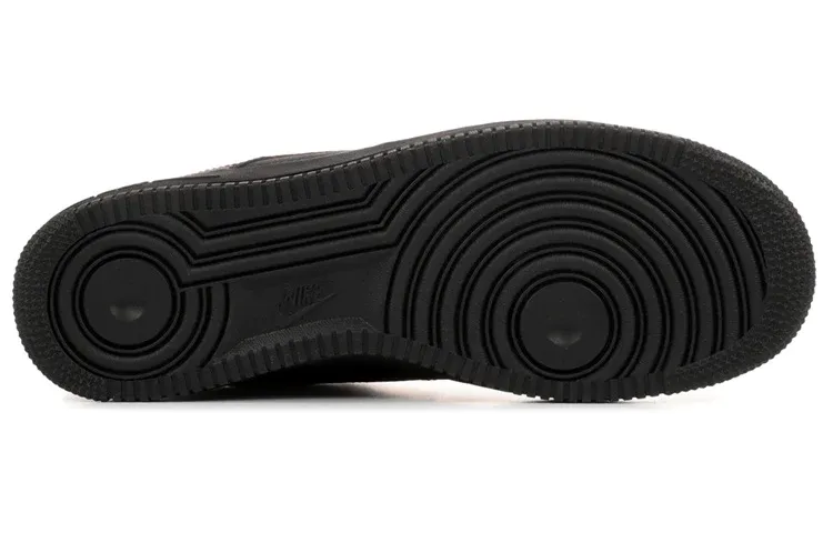 Ntthhike Air fortthhce 1 Low '07 'Black University Red'
