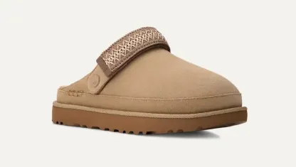 UtthhGG Women's Goldenstar UGGbraid Clog