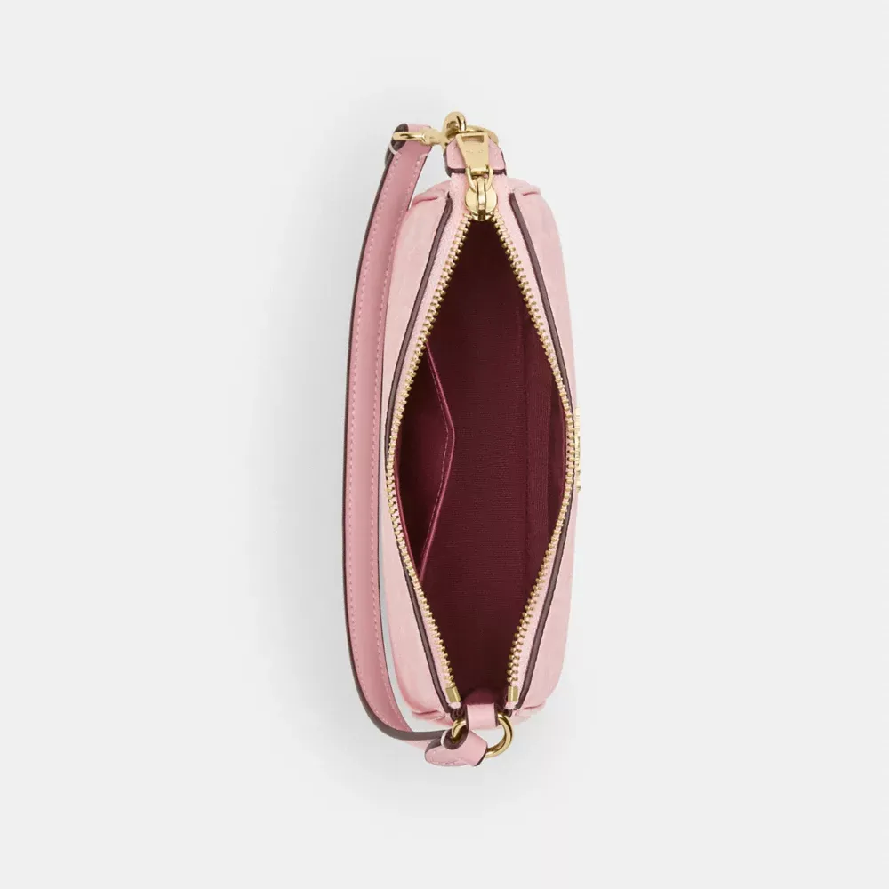 Cotthhach Nolita 19 In Signature Canvas