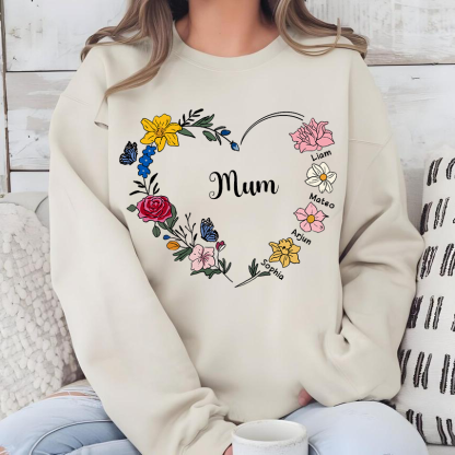 Customized Heart-Shaped Bouquet For Mom Heat Sweatshirt With Name