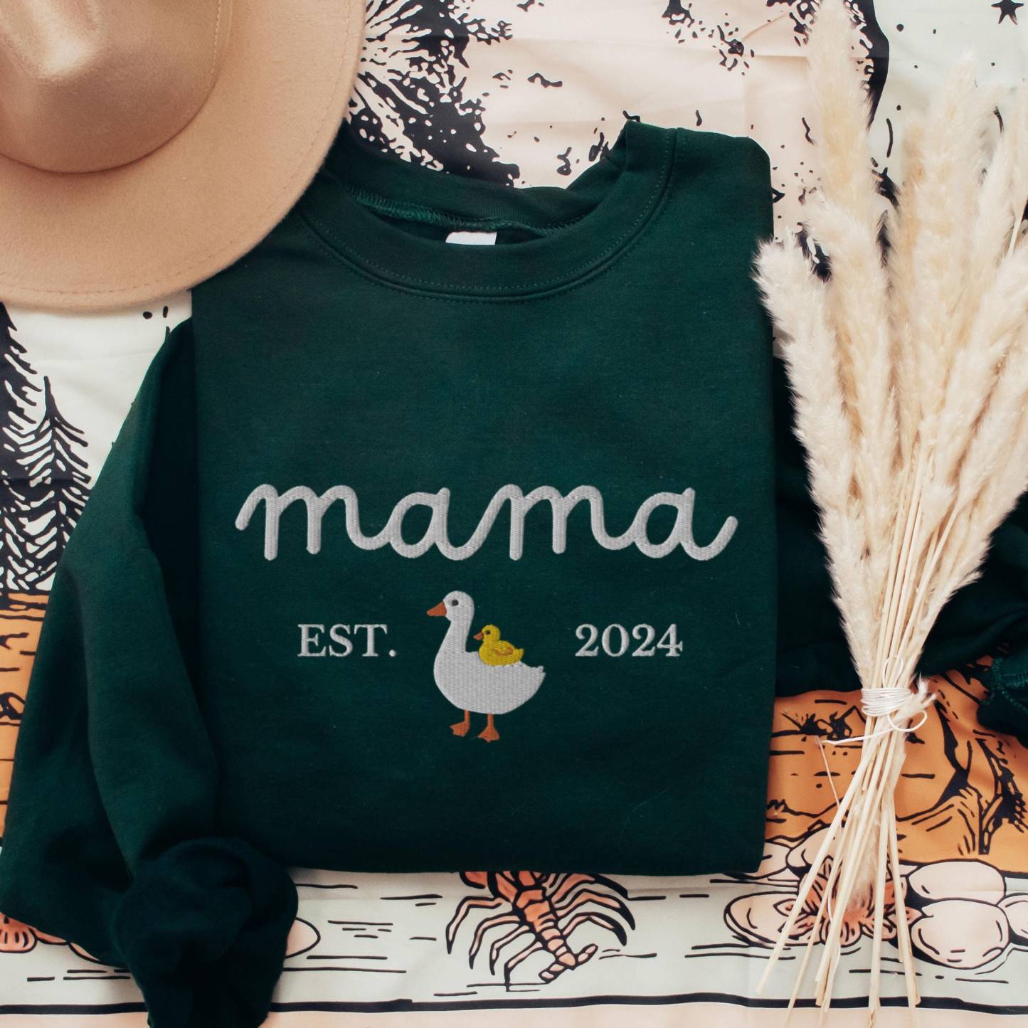 Custom Mama Duck Sweatshirt Mama Est Year Crewneck Mother‘Day