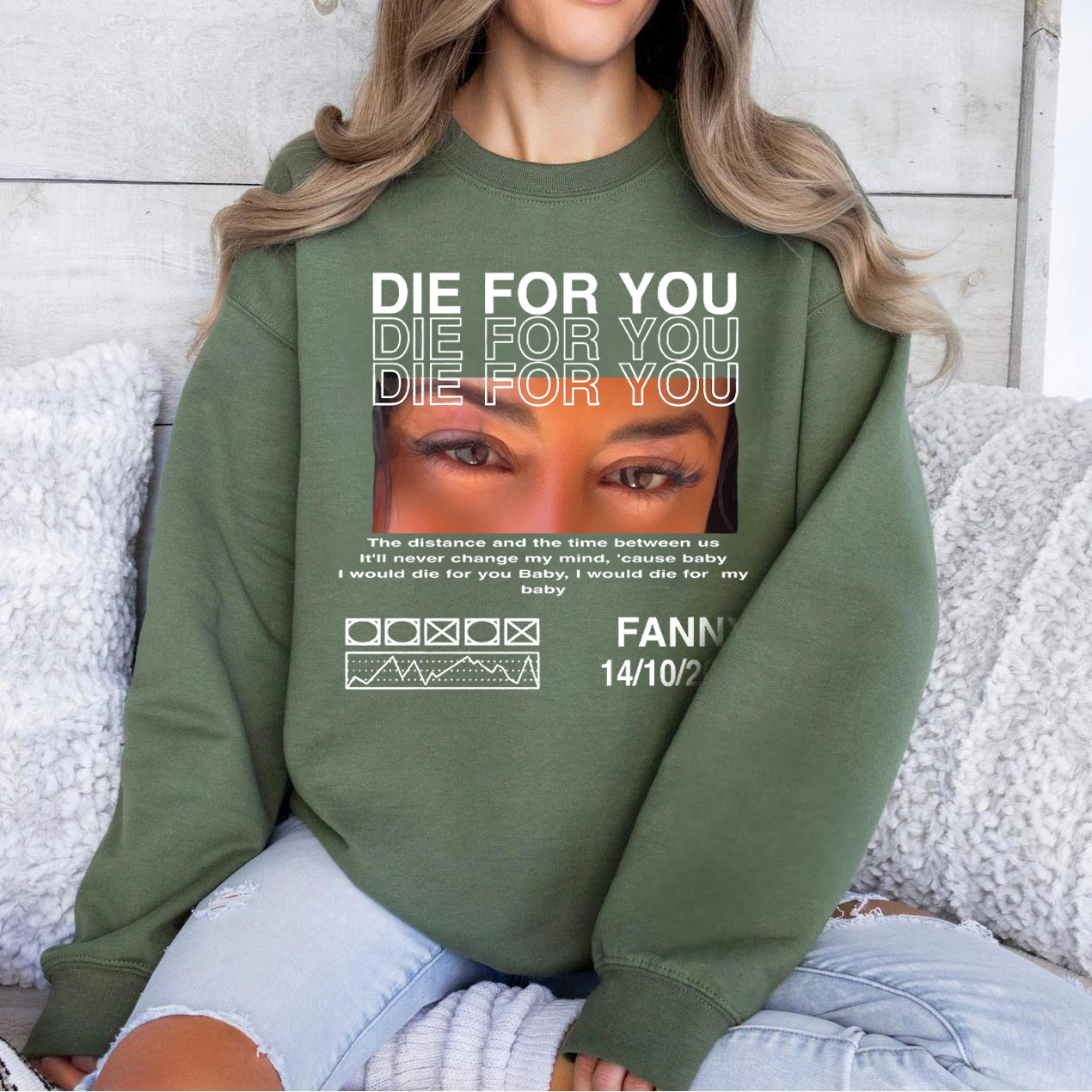 Customized Eye Photo Retro Tee, The Best Choice For Commemorative Gifts