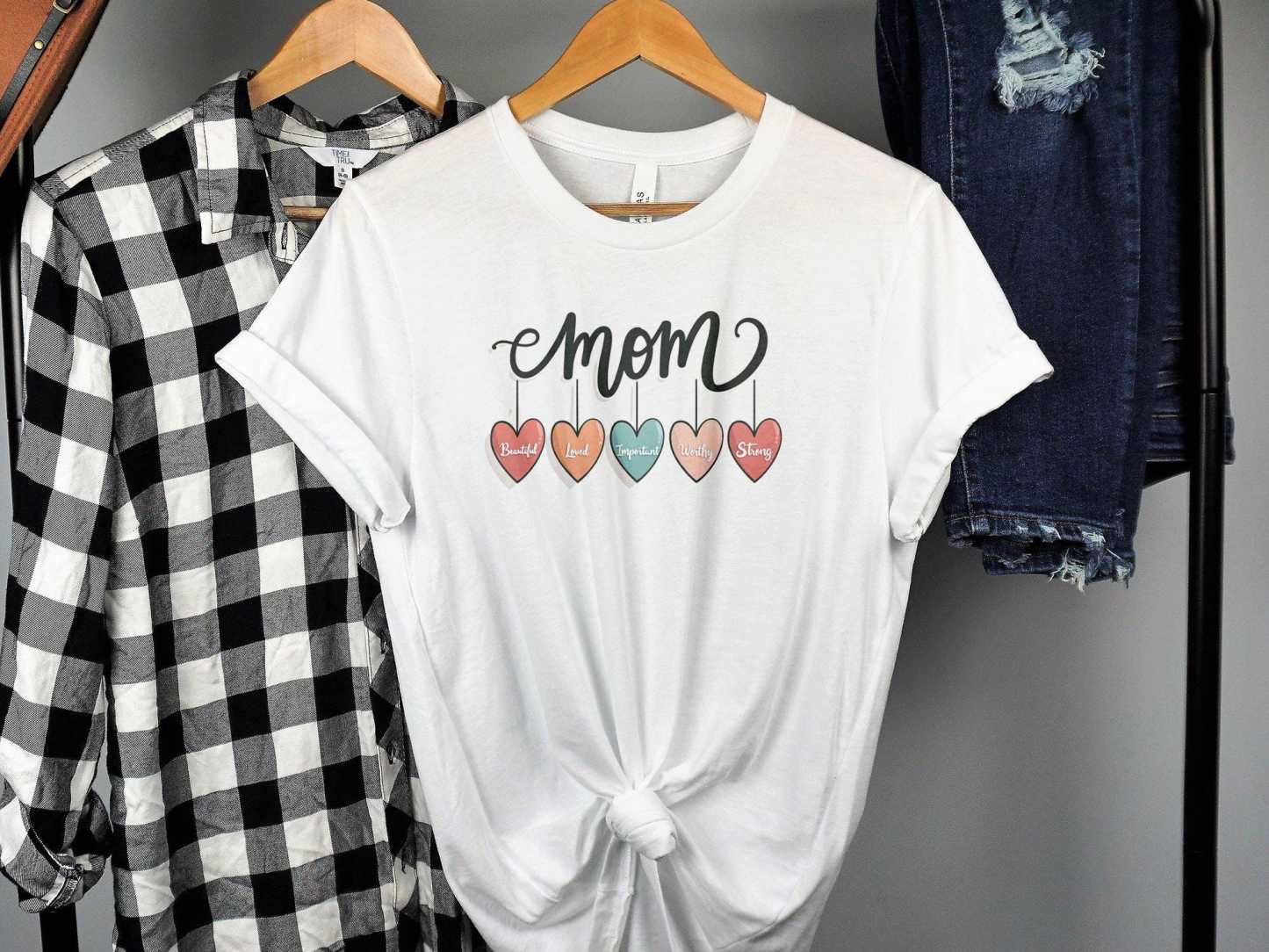 Custom MOM GRAPHIC TEE Women's Cute Heart Design T-Shirt Mother's Day Gift Gift for Mom Special