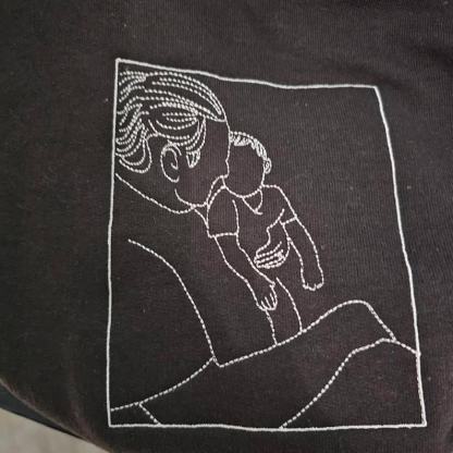 Custom Embroidered Family Photo Portrait Sweatshirt/Hoodie/T-shirt