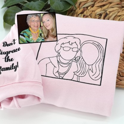 Custom Embroidered Family Photo Portrait Sweatshirt/Hoodie/T-shirt