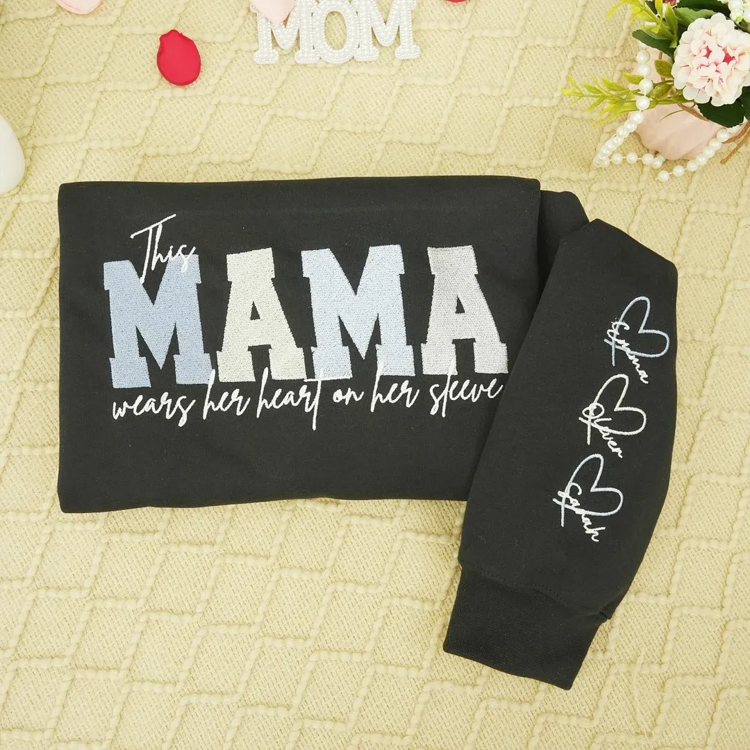 Personalized Heart on Sleeve Embroidered Sweatshirt-A Thoughtful Gift for Mom & Grandma 
