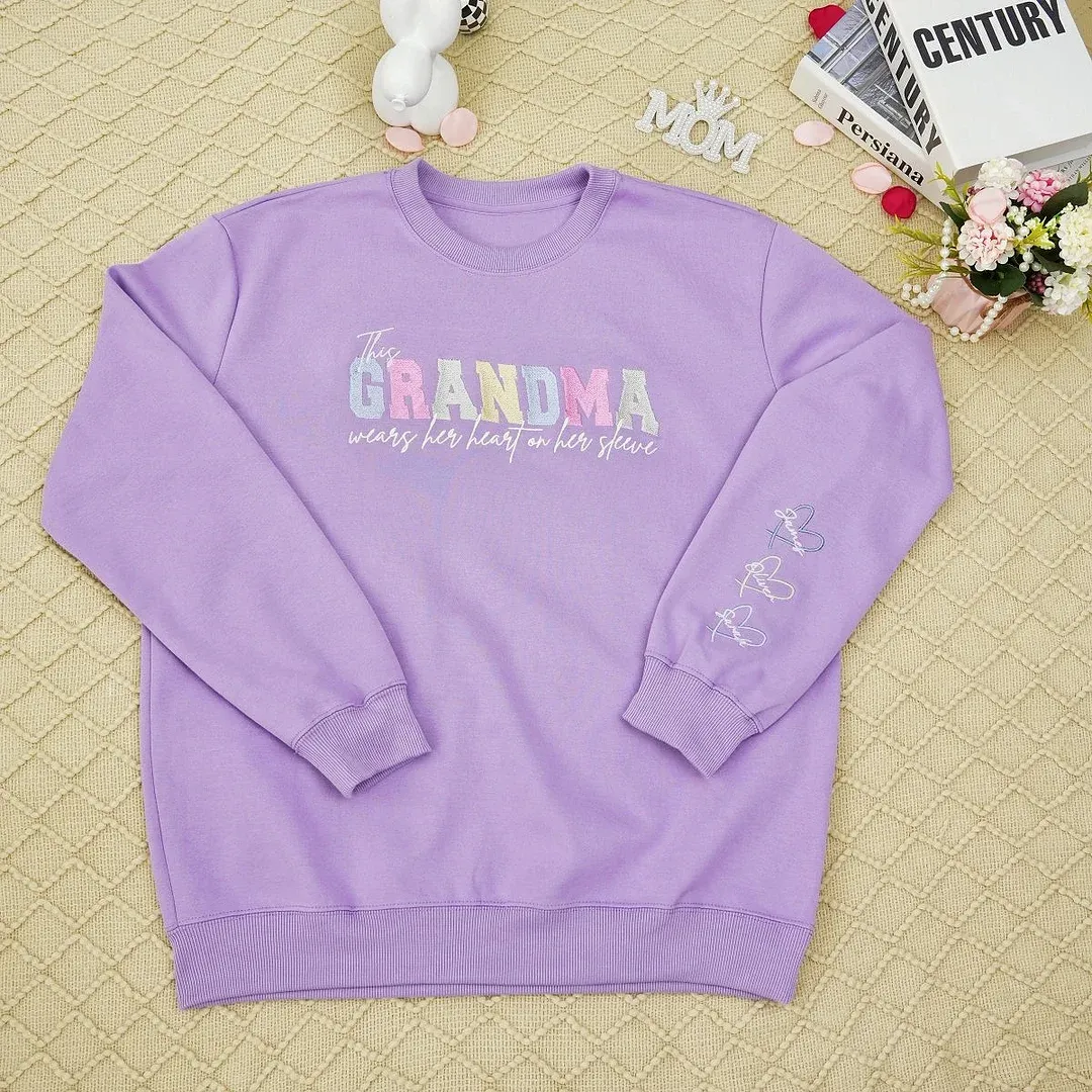 Personalized Heart on Sleeve Embroidered Sweatshirt-A Thoughtful Gift for Mom & Grandma 