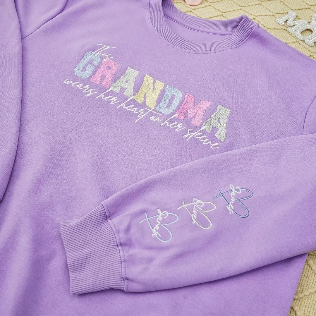 Personalized Heart on Sleeve Embroidered Sweatshirt-A Thoughtful Gift for Mom & Grandma 
