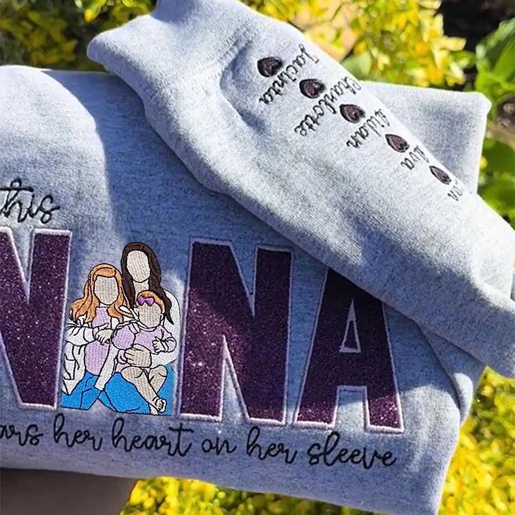 Customize Mom's Glitter Sweatshirt With Photo To Show Her Love