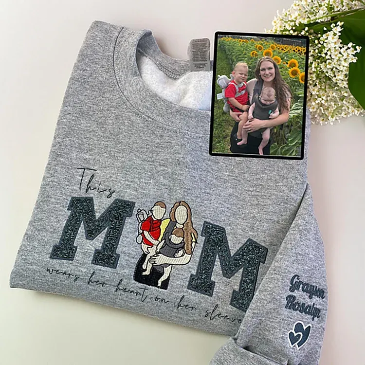 Customize Mom's Glitter Sweatshirt With Photo To Show Her Love