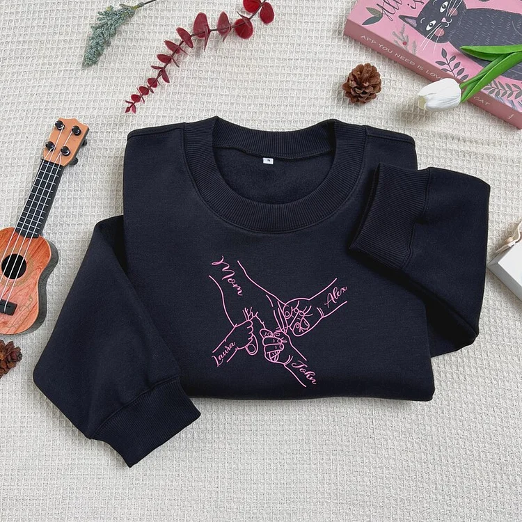 Personalized Mom Hands Embroidered Sweatshirt, Handprint with Kids Names Embroidered T-shirt Hoodie
