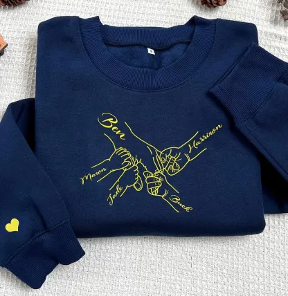 Personalized Mom Hands Embroidered Sweatshirt, Handprint with Kids Names Embroidered T-shirt Hoodie