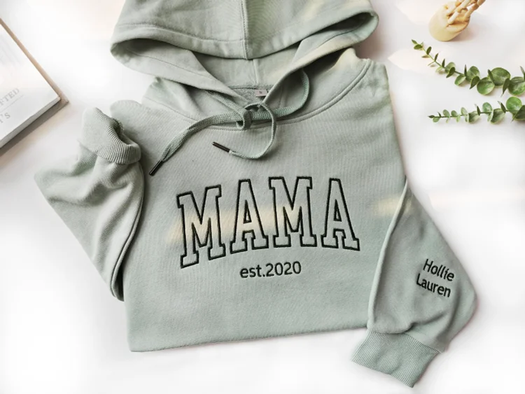 Custom Mom Embroidered Sweatshirt With Child's Name On The Sleeve Mother's Day Gift For Mom From Daughter
