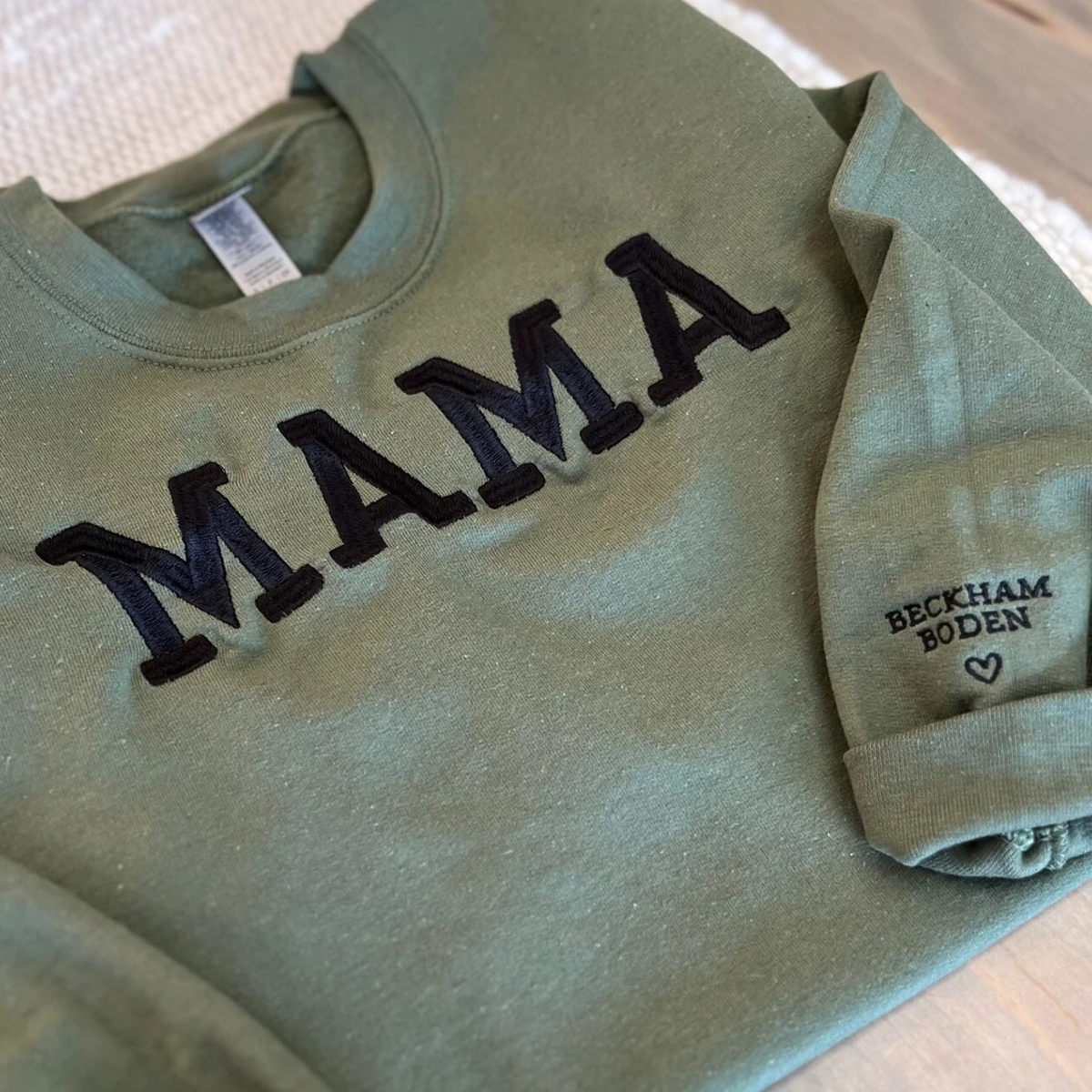 Custom Mom Embroidered Sweatshirt With Child's Name On The Sleeve Mother's Day Gift For Mom From Daughter