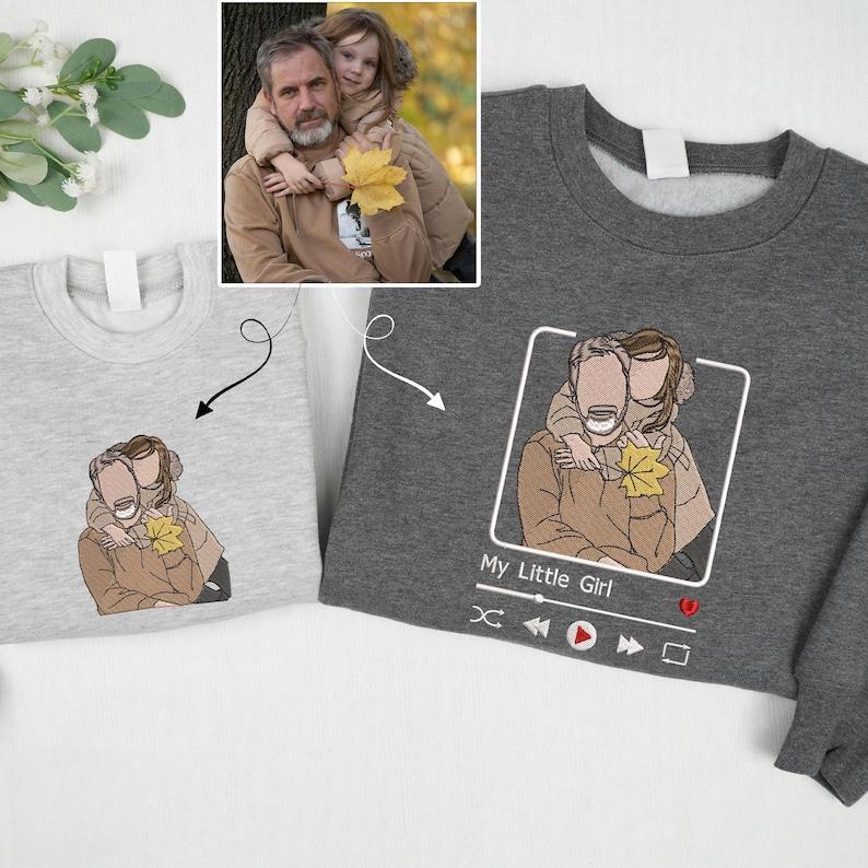 Custom Full Color Embroidered Sweatshirt Portrait Couple/Dad/Mom - Family Gift
