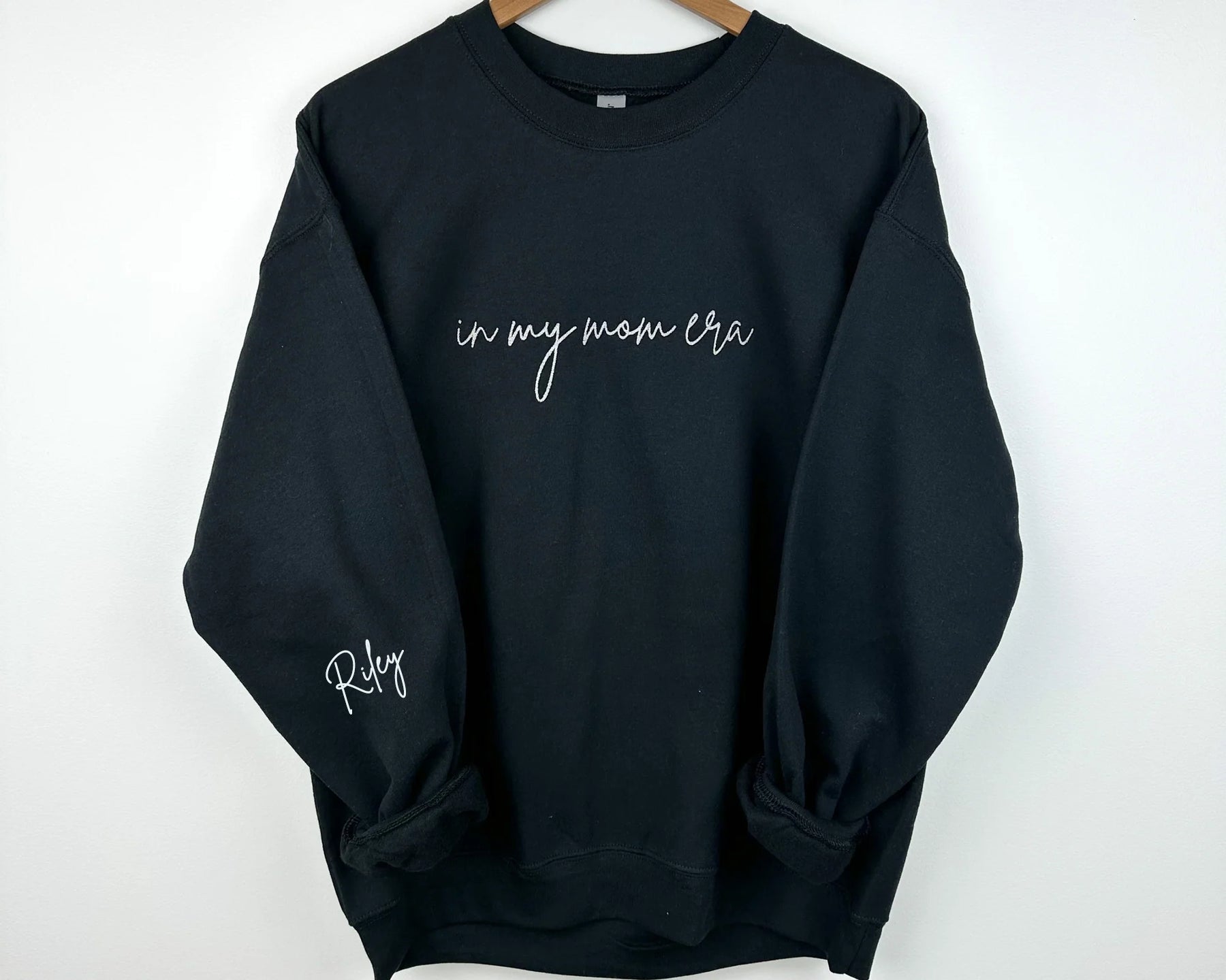 IN MY MOM ERA Embroidery/Printing Sweatshirt - Perfect Gift For Mom