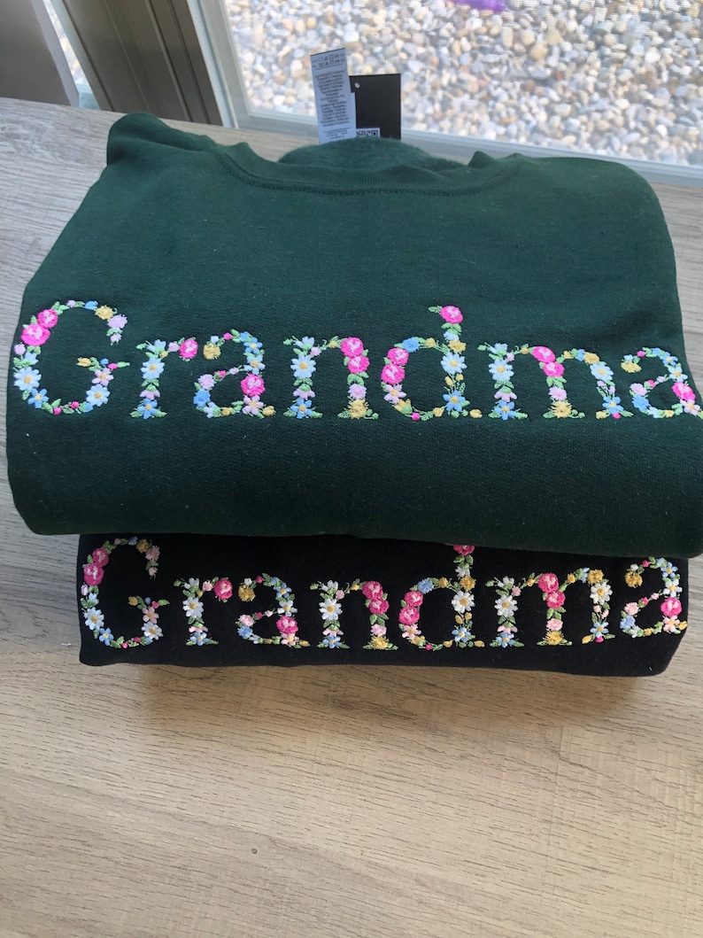 Custom Embroidered Sweatshirt Floral Mama Grandma Abuela Gifts For Mother's Day
