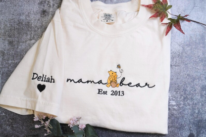 Custom Mama Papa Est EMBROIDERED Winnie the Pooh,Dad and Mom Sweatshirts