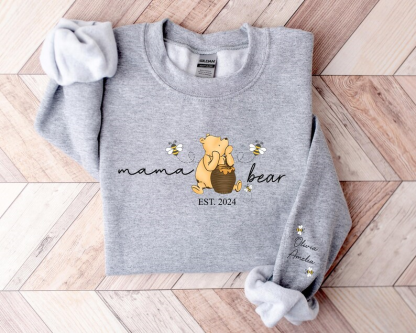 Personalized Mama Bear Sweatshirt,New Baby Name on Sleeve Mama Sweatshirt, Gifts for Mom