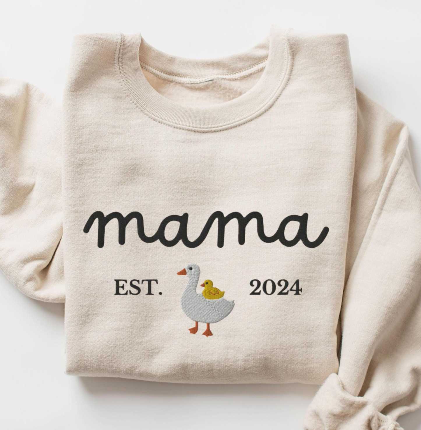 Custom Mama Duck Sweatshirt Mama Est Year Crewneck Mother‘Day