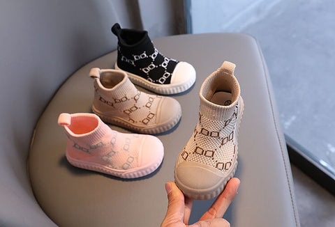 botinha infantil pelinhos menino  botinha infantil pelinhos menina  botinha infantil pelinhos feminina  botinha infantil masculino  botinha infantil feminina  tenis bota infantil masculino  tenis bota infantil feminino  tenis bota infantil feminina  bota infantil promoção  tenis bota infantil barato  bota infantil inverno  bota infantil feminina