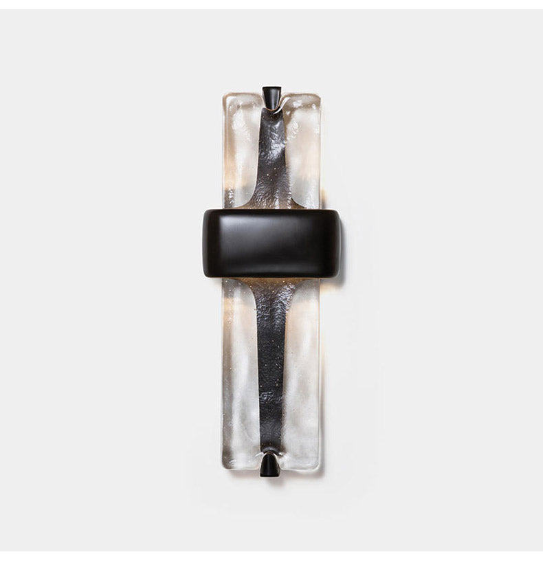 Vesta Wall Lamp