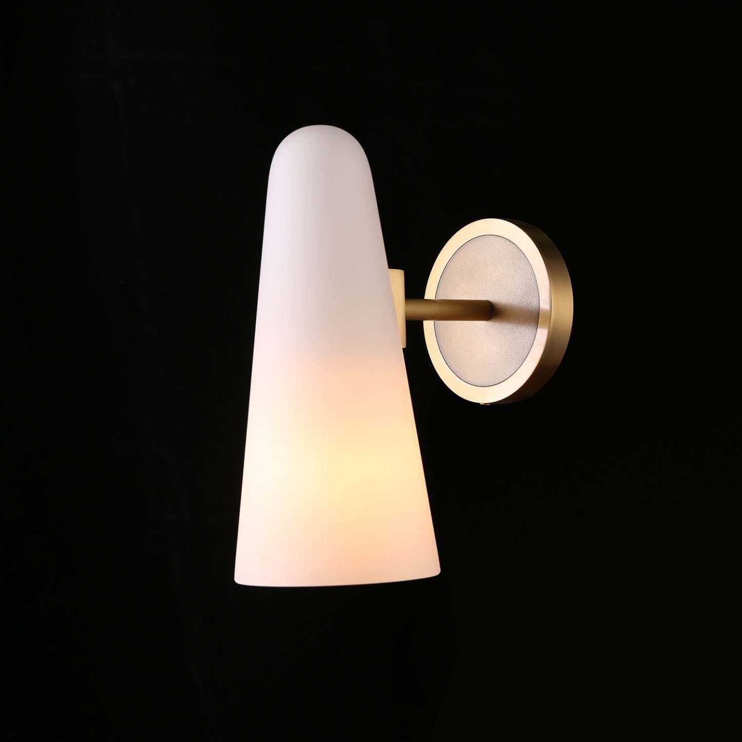 Montfaucon White Porcelain Single Shad Wall Sconce