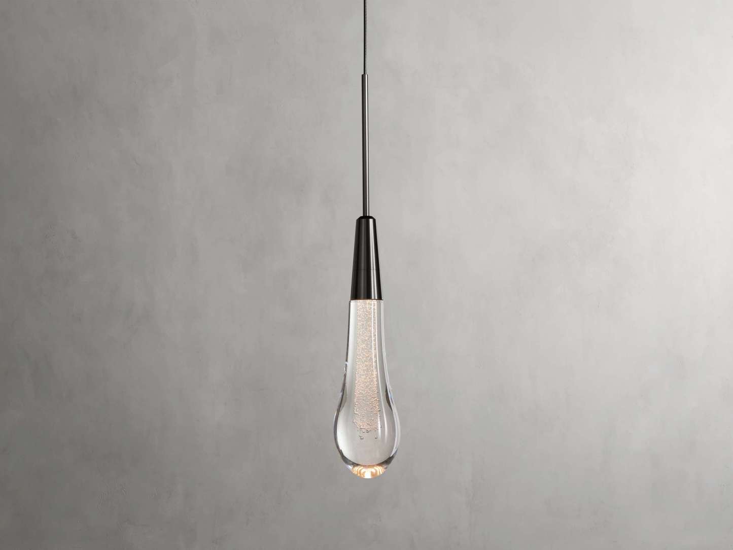 Solitaire Raindrop Pendant Light