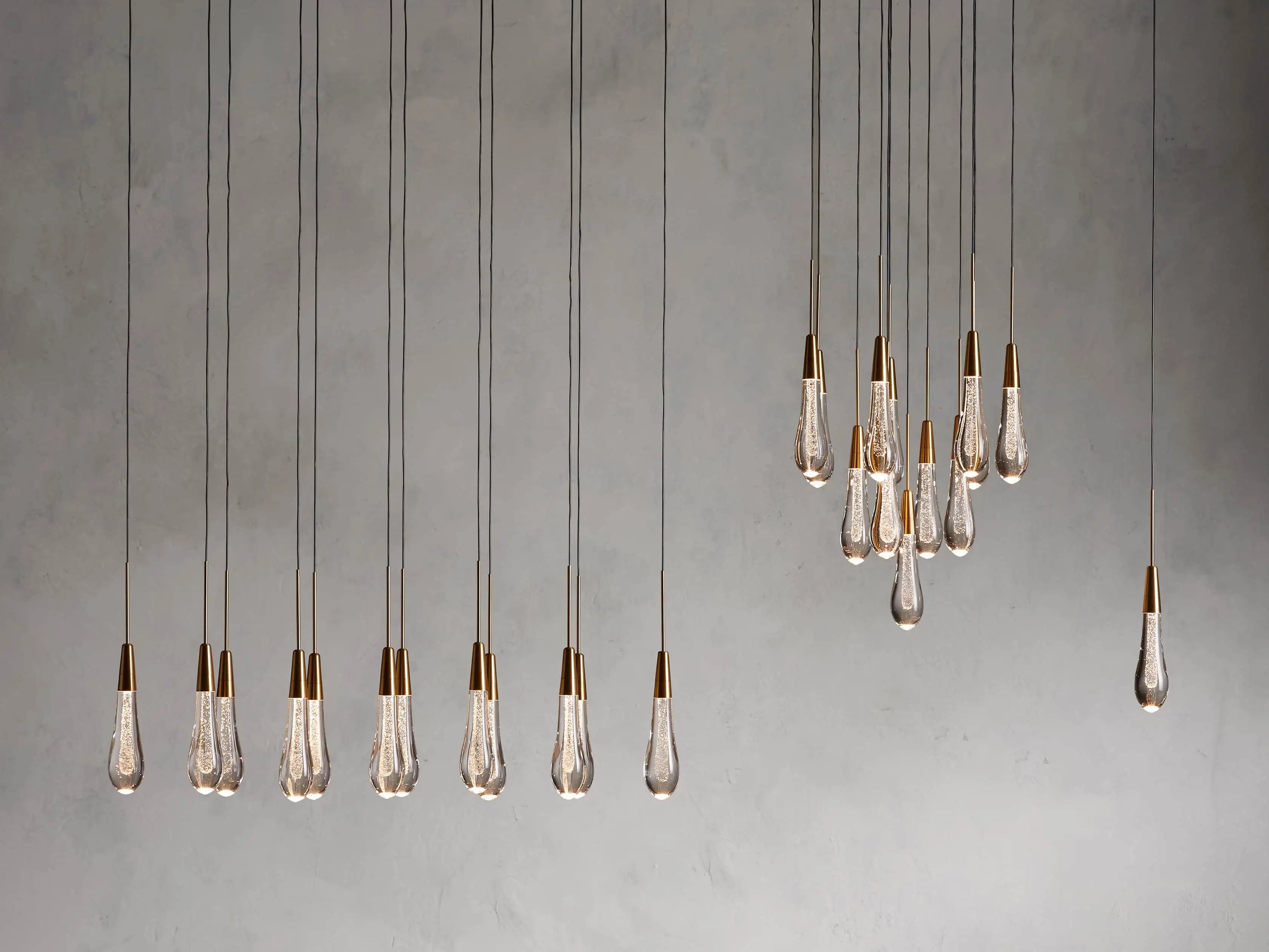 Solitaire Raindrop Pendant Light