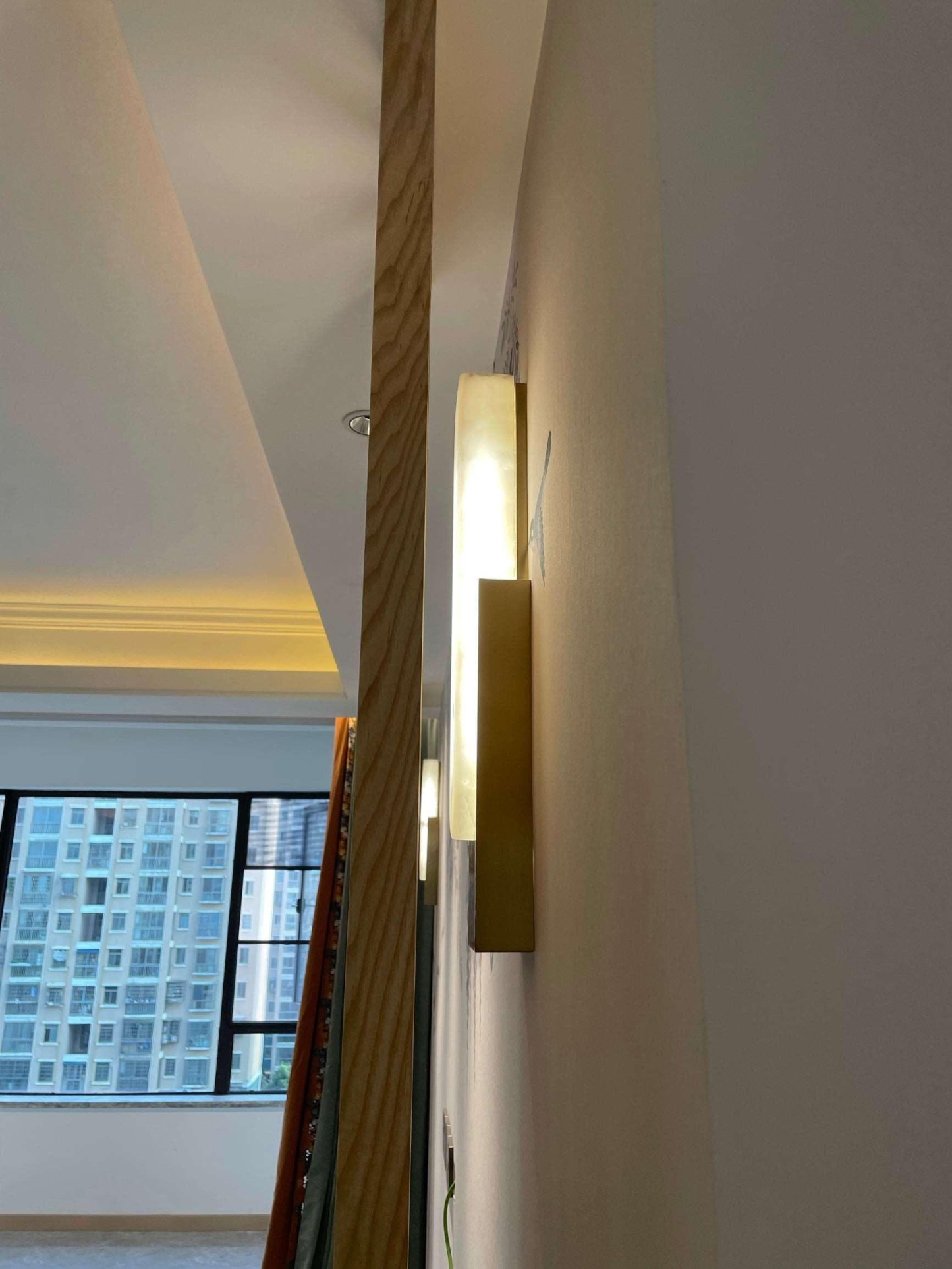 Agatha Alabaster Sconce