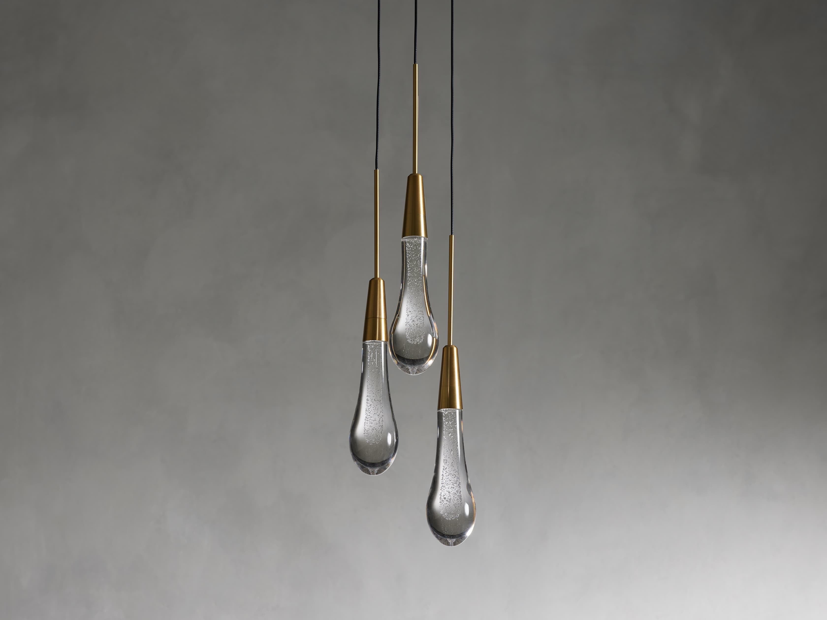 Solitaire Raindrop Pendant Light