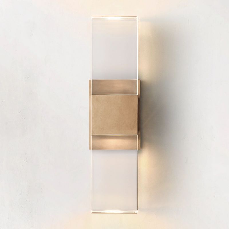 Serra Linear Sconce