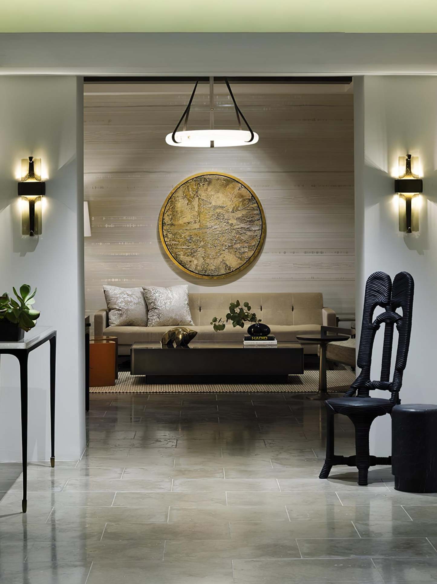 Vesta Wall Lamp