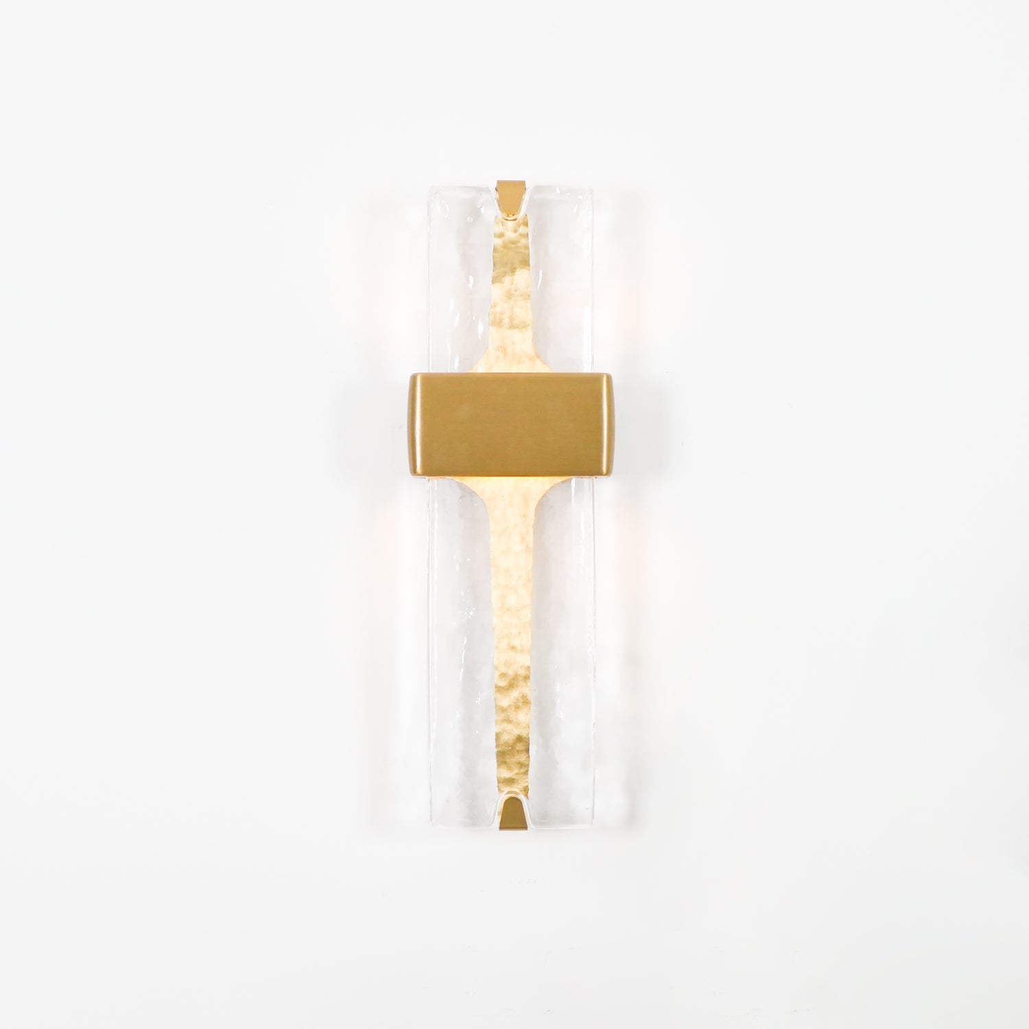 Vesta Wall Lamp