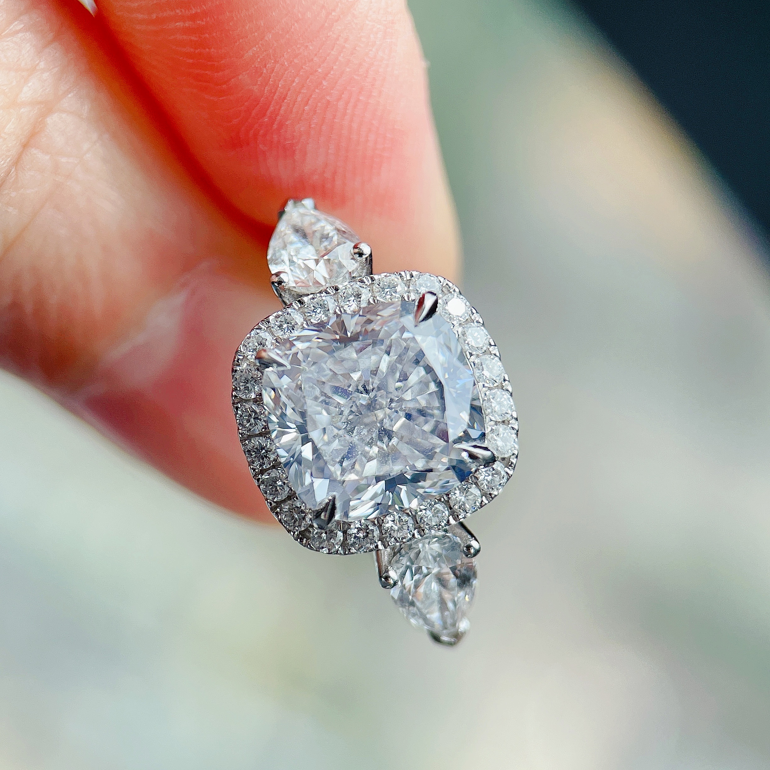 5ct cushion diamond ring