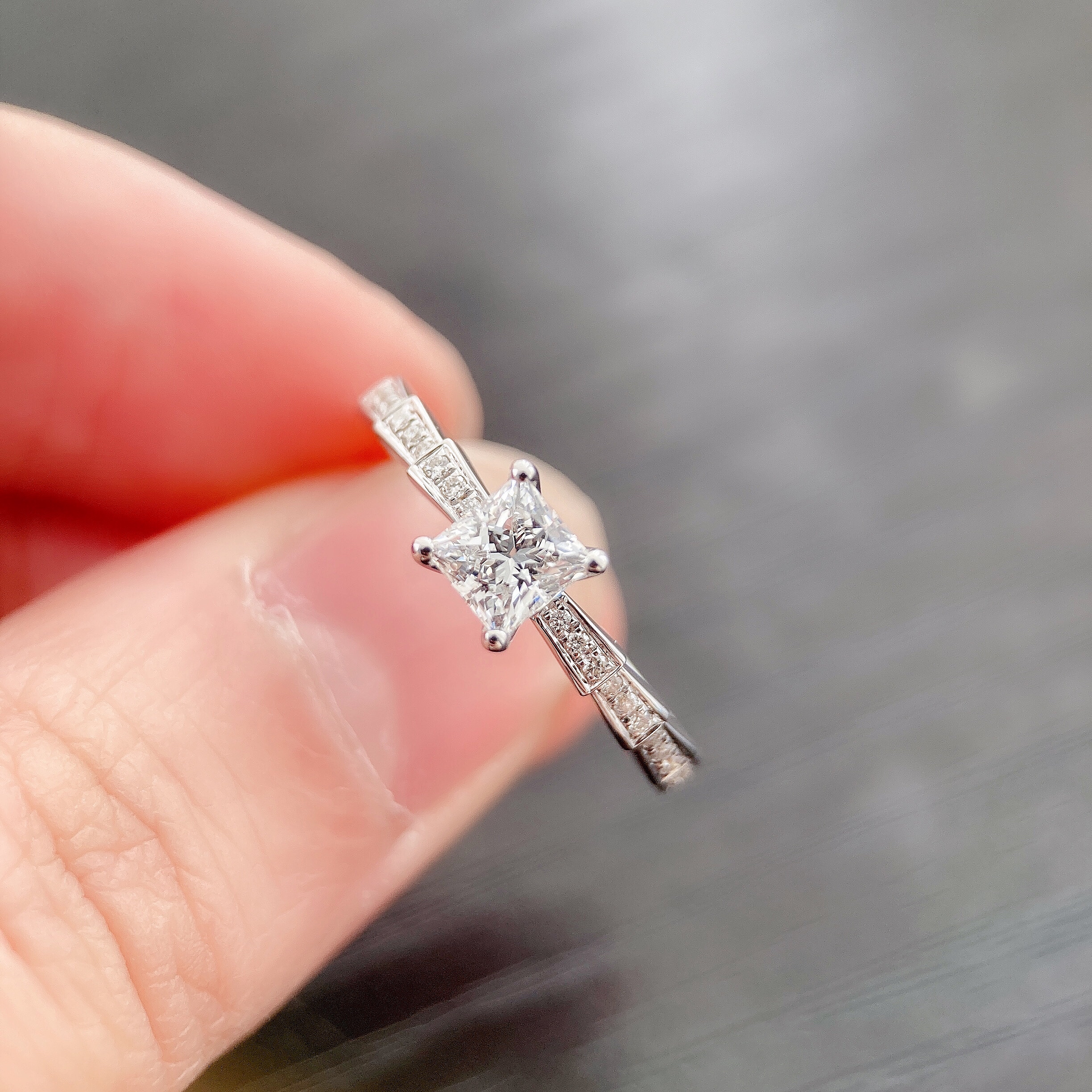 0.6ct princess diamond ring