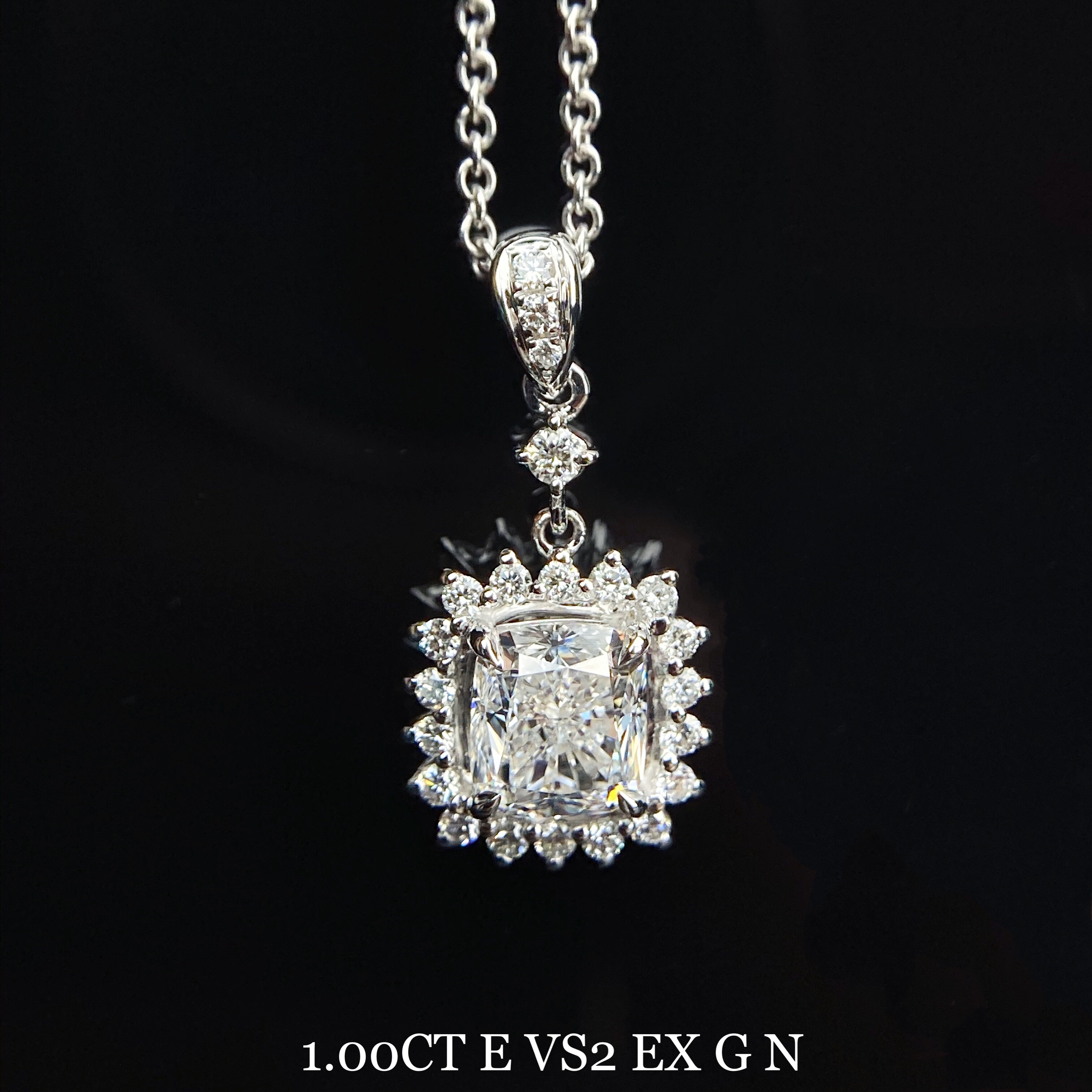 1ct cushion diamond pendant