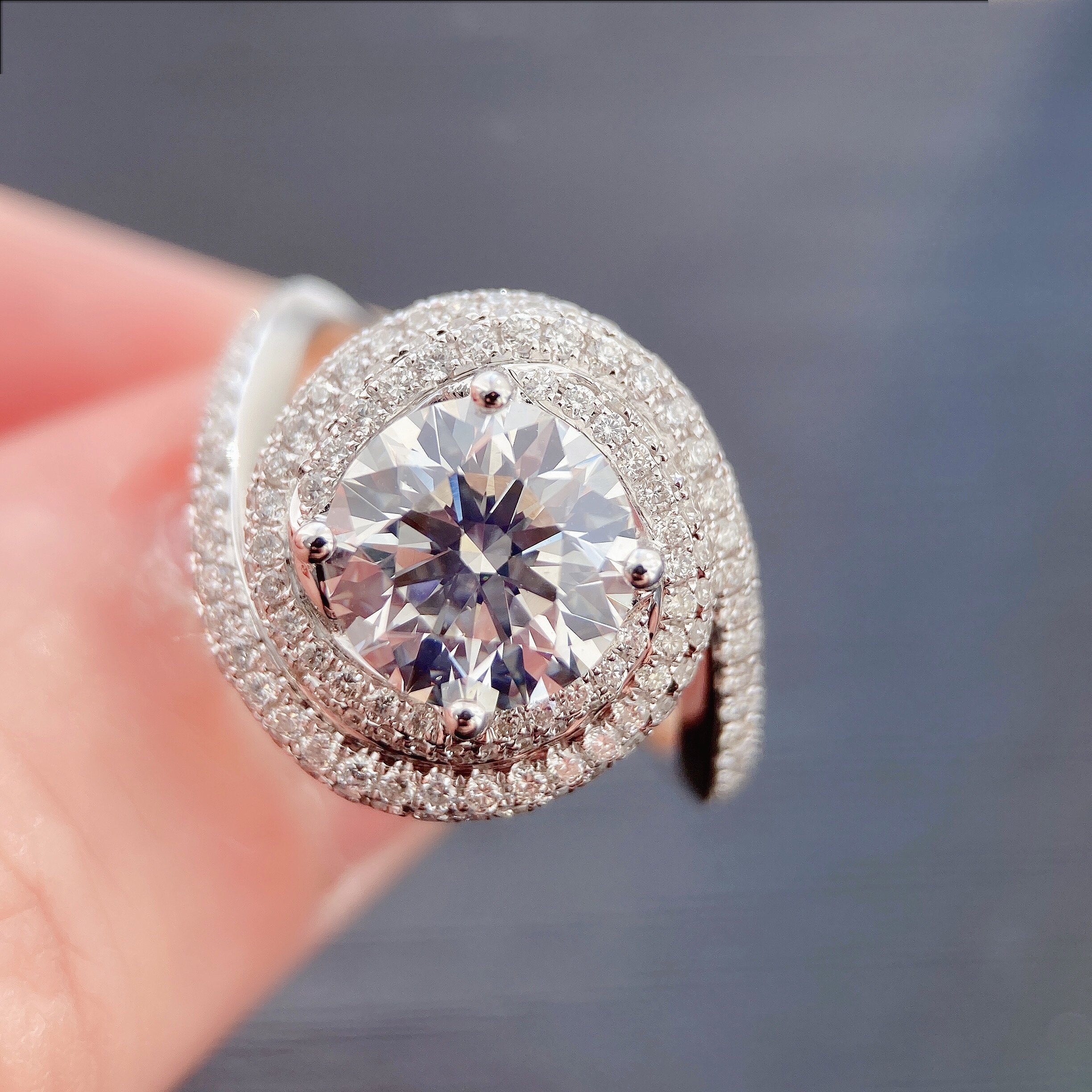 2ct round diamond ring