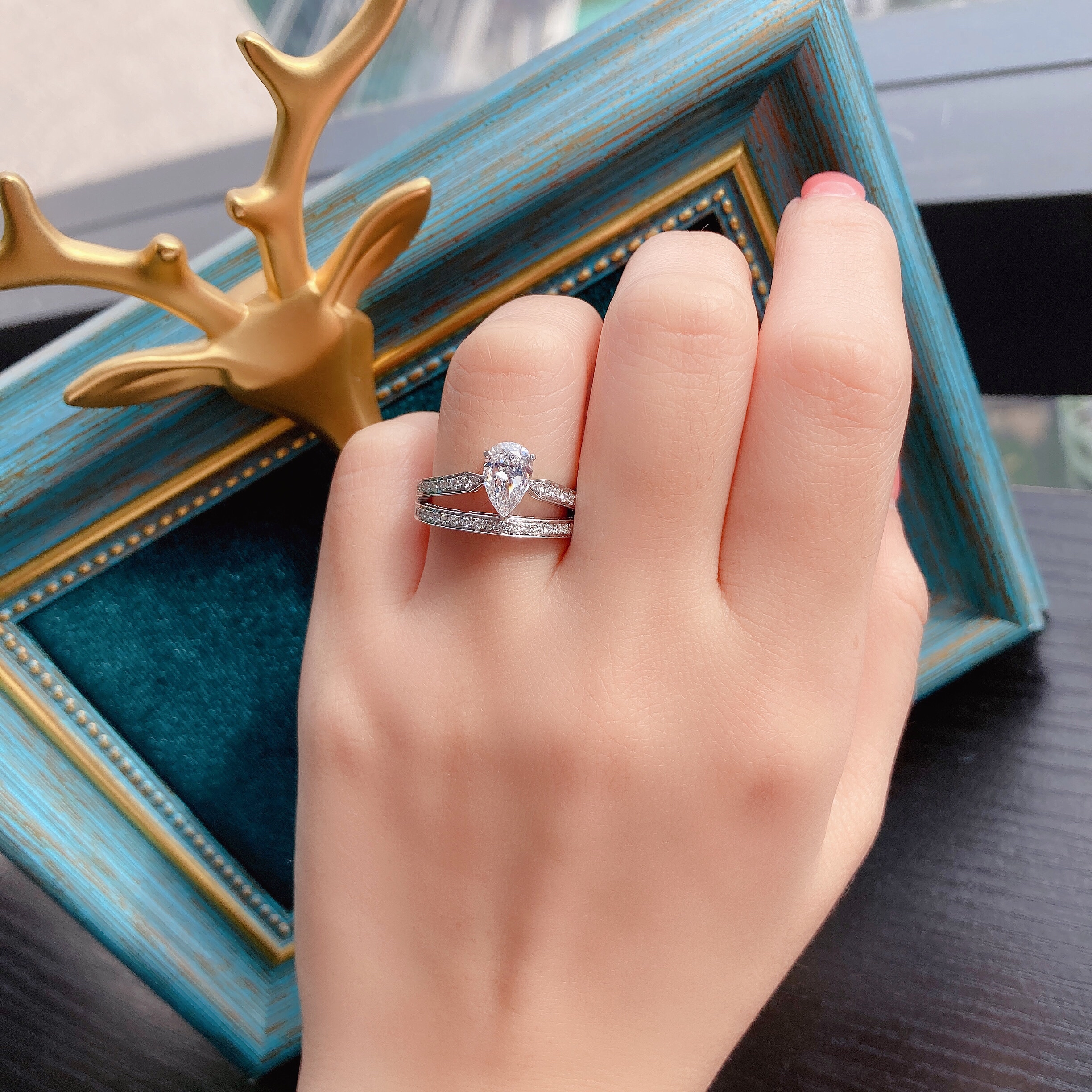 1ct pear diamond ring