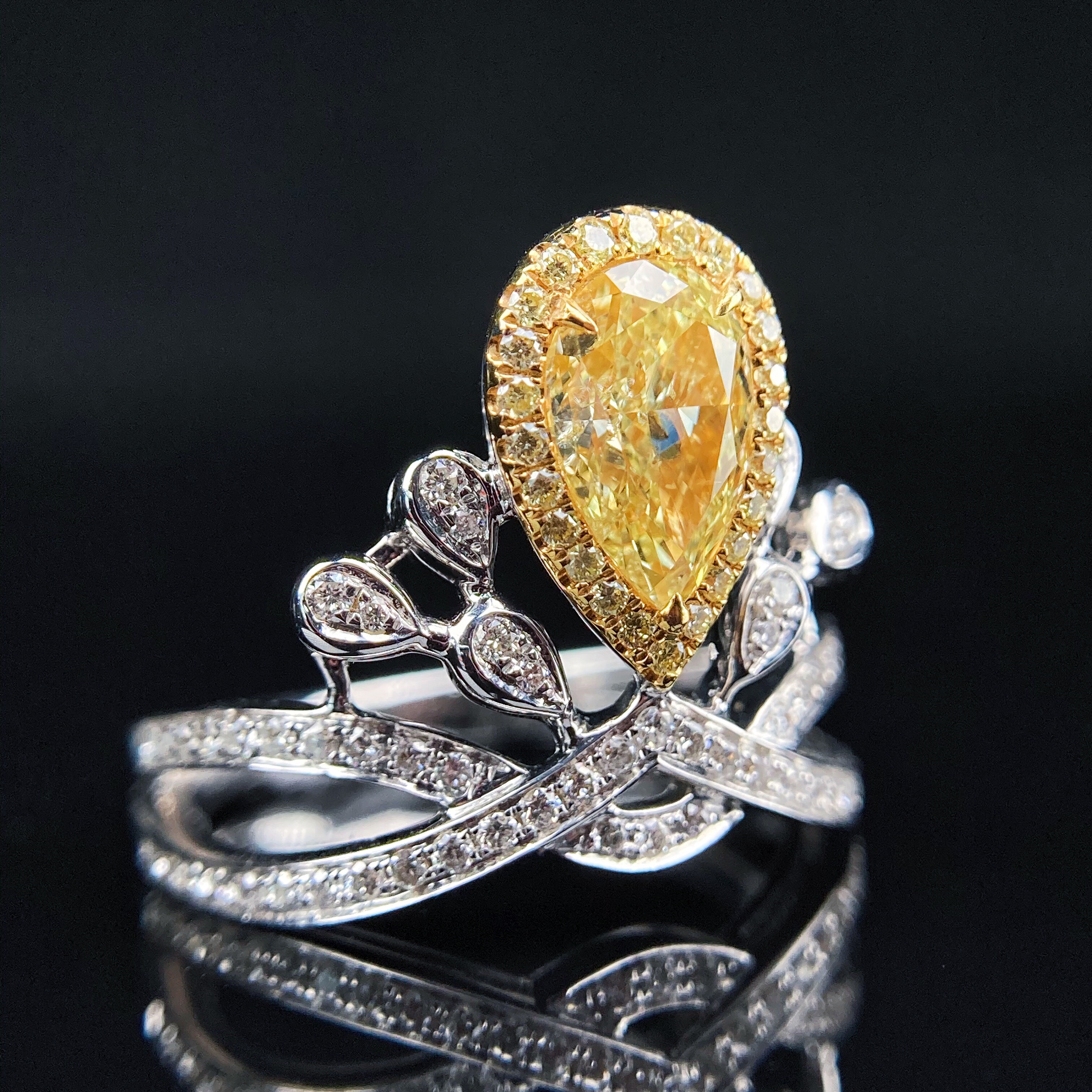 Pear Yellow diamond Rng