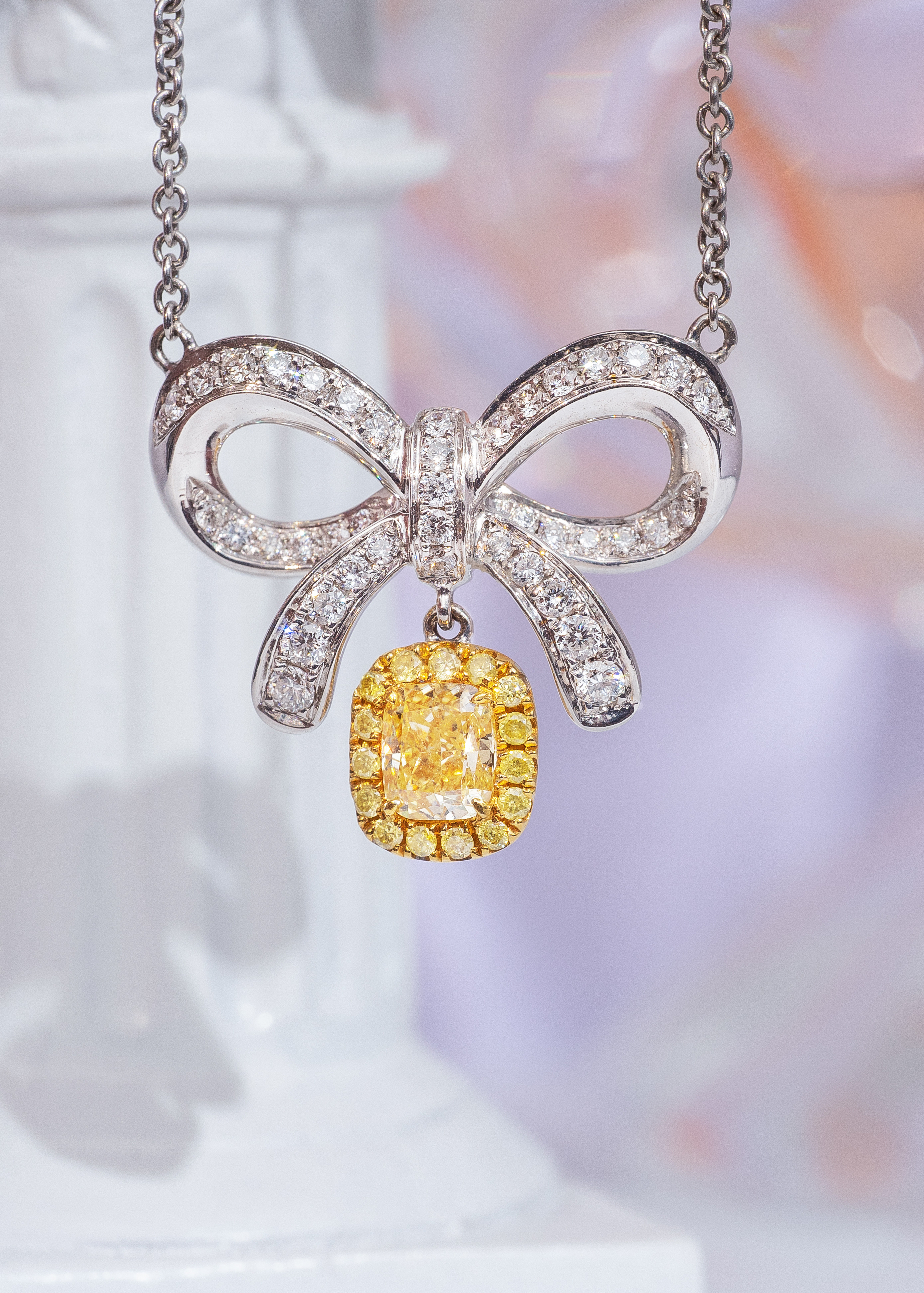 0.5ct yellow diamond delicate bow necklace