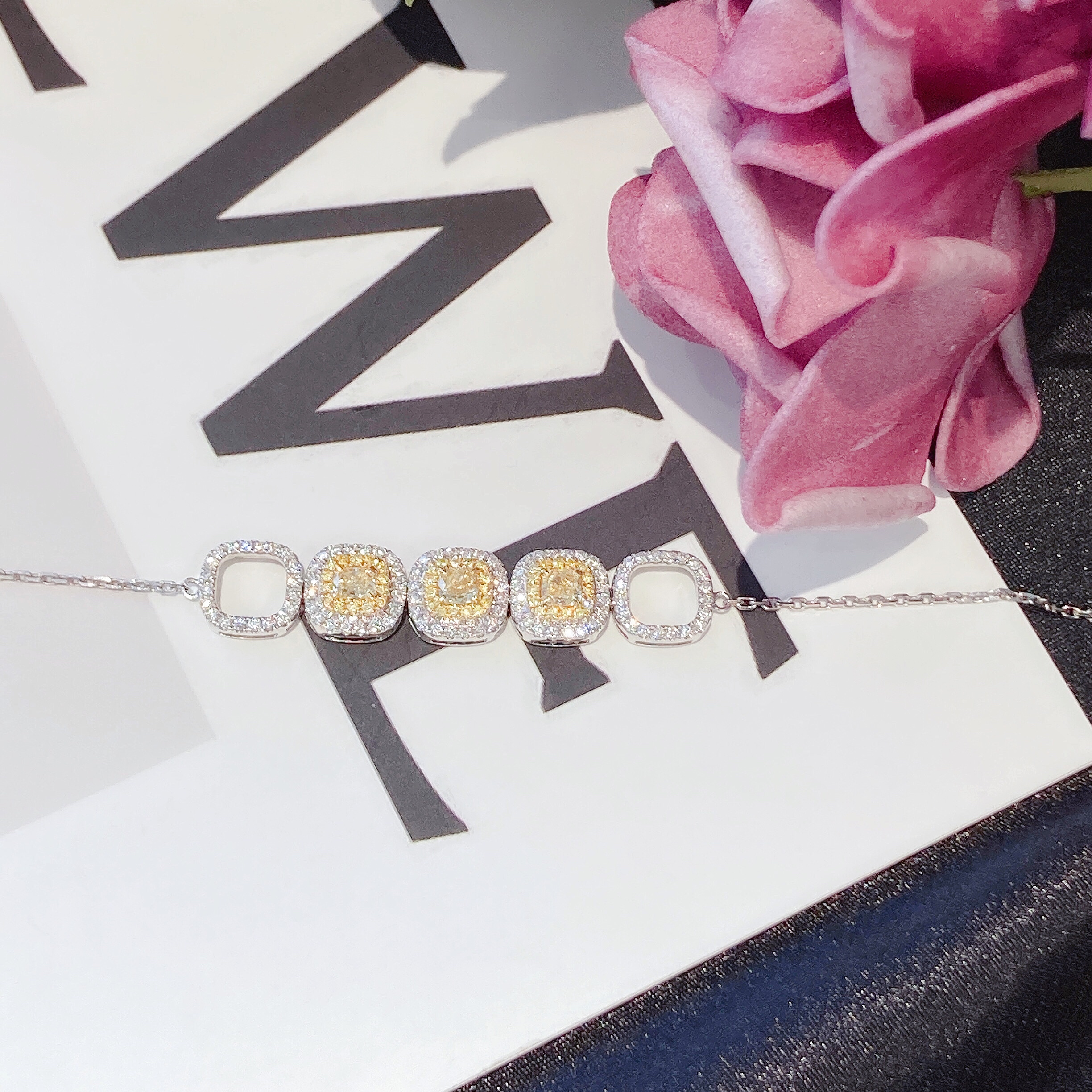 0.78ct cushion diamond bracelet
