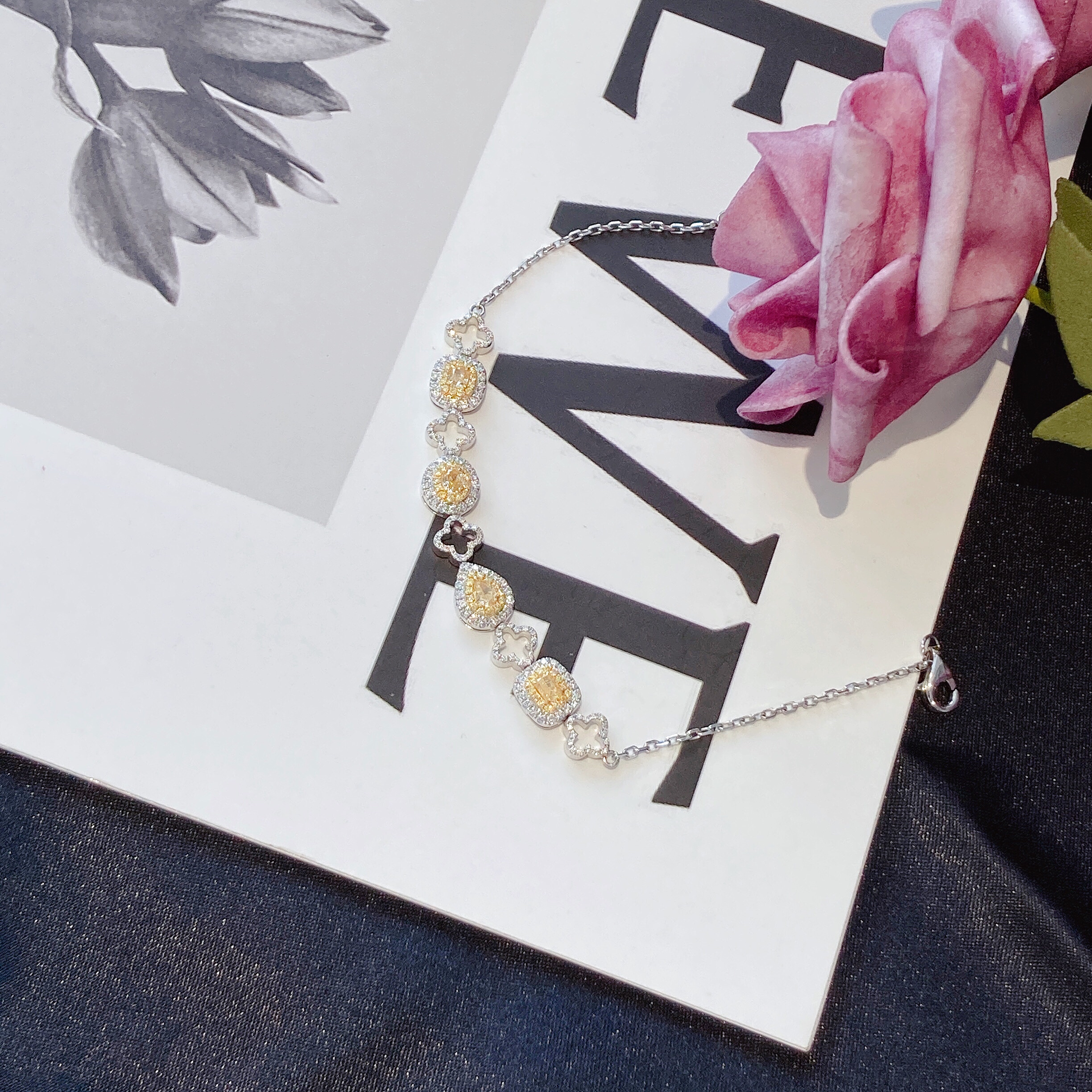 0.385ct cushion diamond bracelet